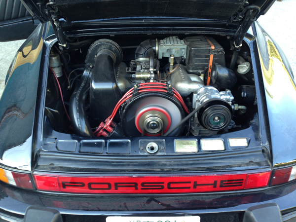 84 PORSCHE 911 Carrera エンジン